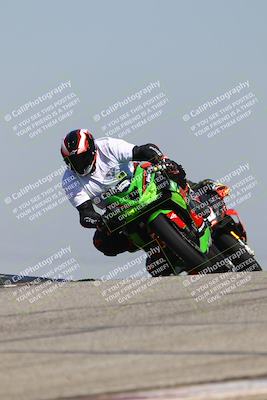 media/Mar-24-2025-2WTD (Mon) [[55b4b08488]]/B Group/1120am (Outside Grapevine)/